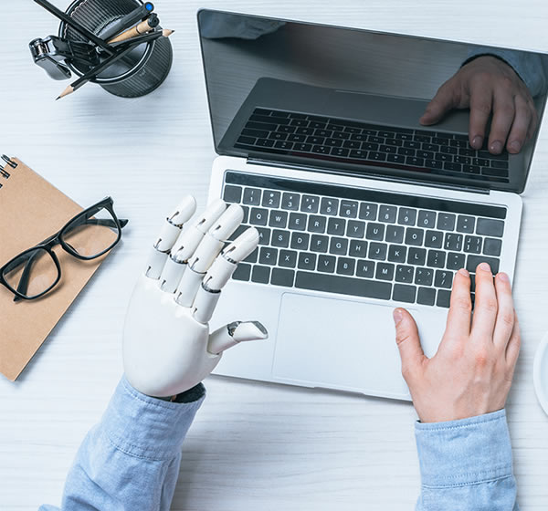 Manejando computadora